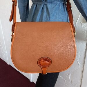 Dooney & Bourke, 1992 AWL, Gingerbread Tawny, Large Western Saddle Bag